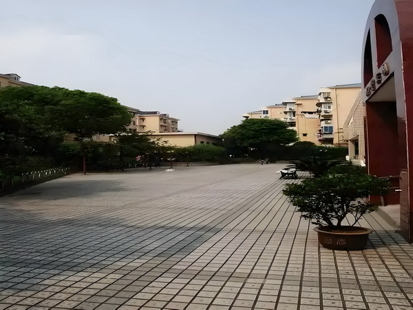 入户需要什么证件_王欣瑜拒绝和裁判握手引发淡人人设塌房热议，网友破案：被逼急了 被逼急站下花园福康车
